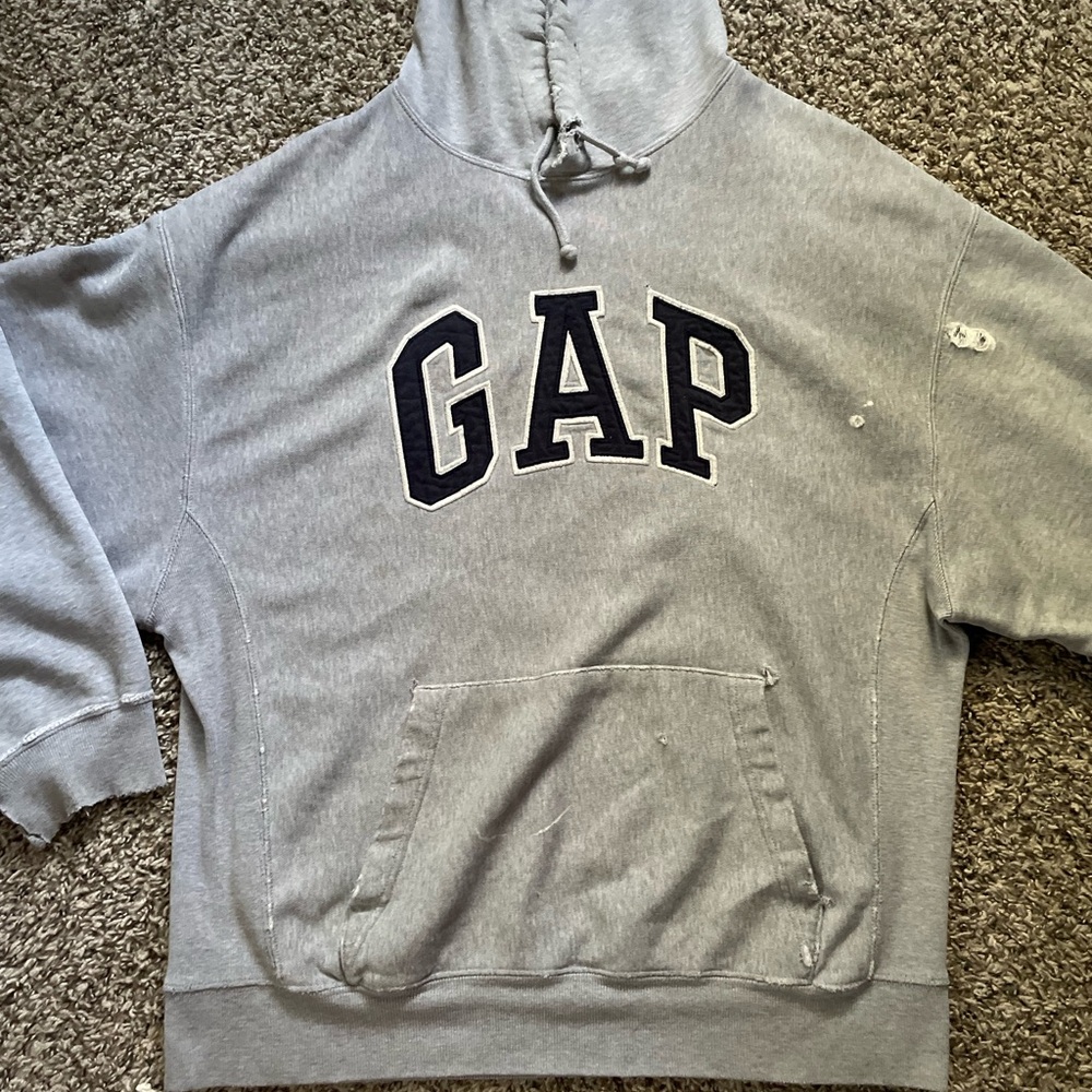 GAP Men's Gray Hoodie Sweater (vintage)